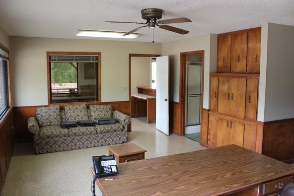 310 Idlewild Rd, Columbus, MS 39702
